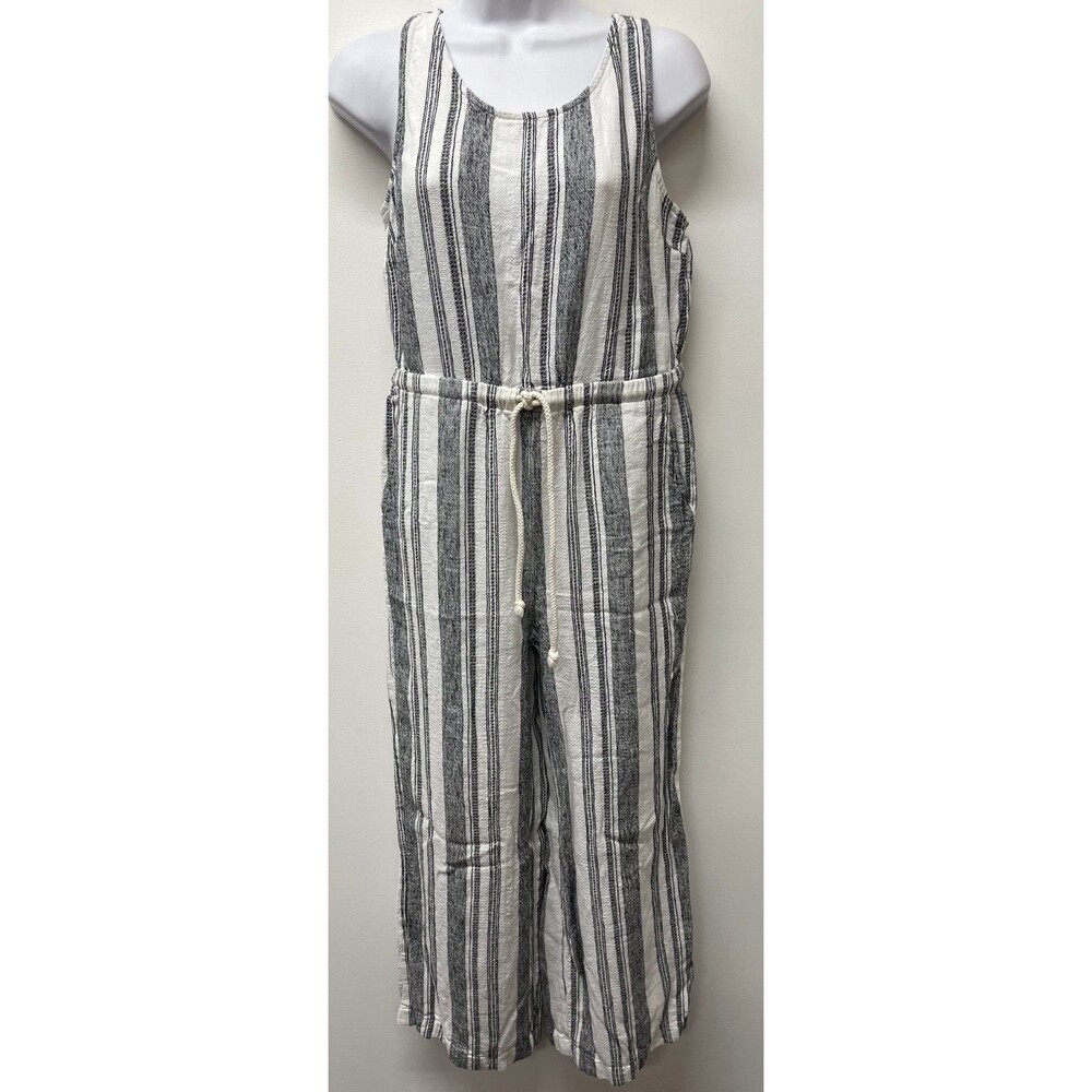 NWOT Jr’s size 30/11 or Women’s M Sleeveless Linen Blend Romper by Ella Moss
